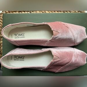 TOMS Women's Corduroy Loafers